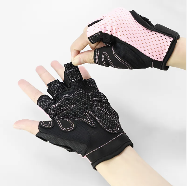 Women's Workout Gloves - Image 3